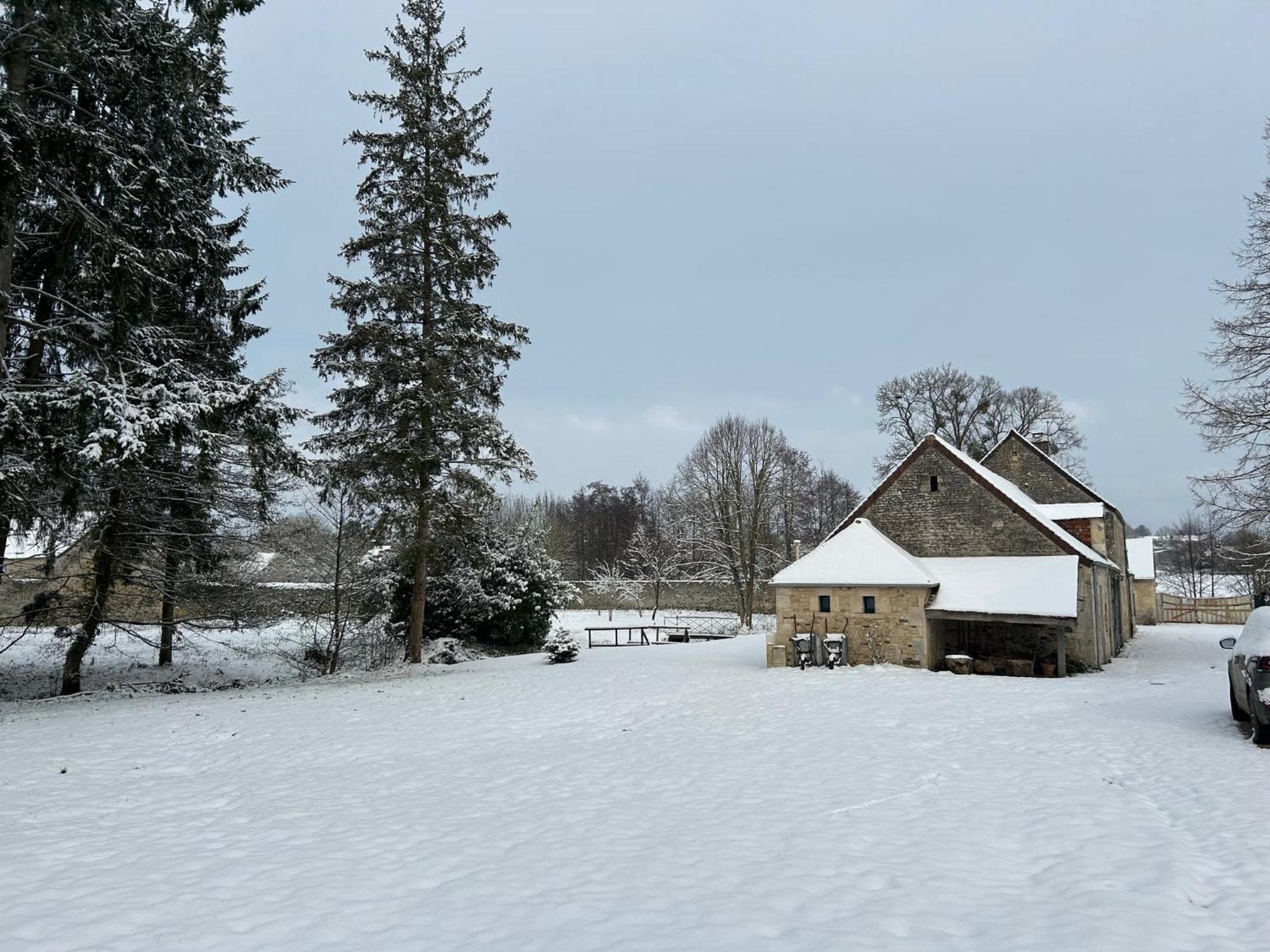 La Demeure De Paule Villa Neuvy-au-Houlme Екстериор снимка